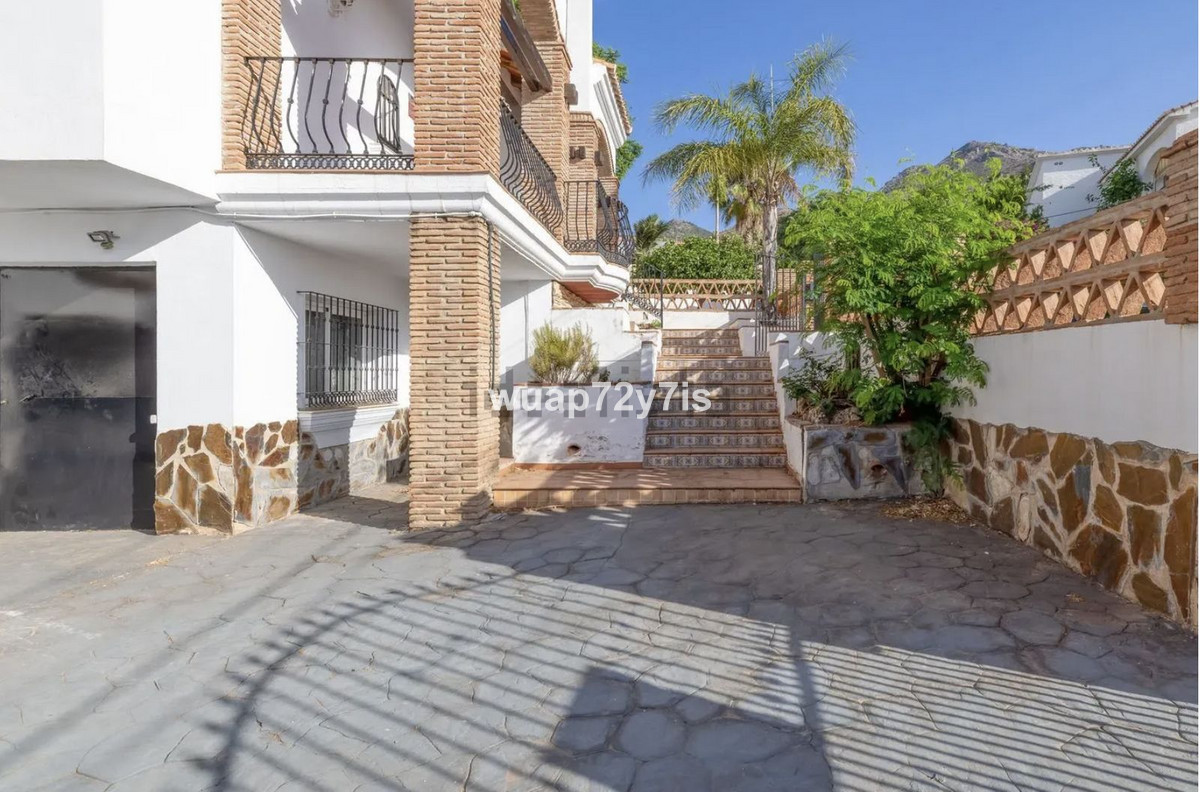 Huis te koop in Benalmadena | 5 slaapkamers H5142802