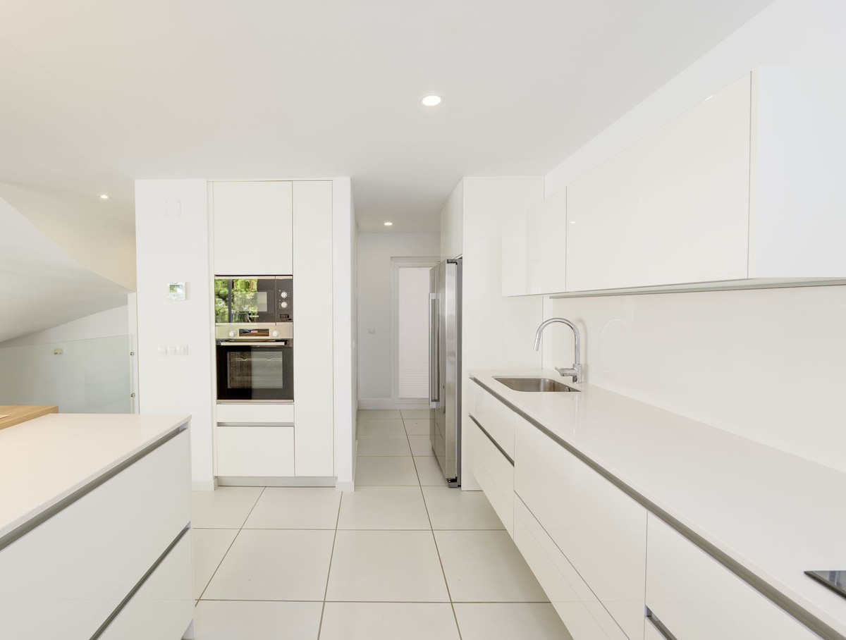 Huis te koop in Benalmadena | 4 slaapkamers H5143186