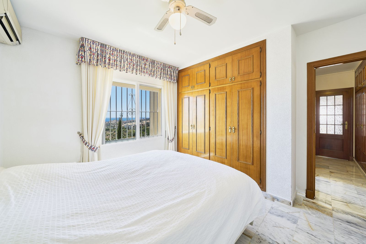 Huis te koop in Benalmadena | 4 slaapkamers H5150032