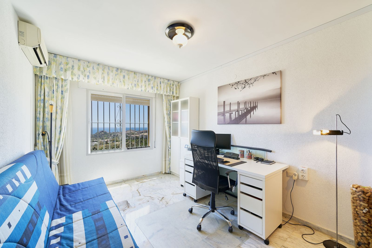 Huis te koop in Benalmadena | 4 slaapkamers H5150032