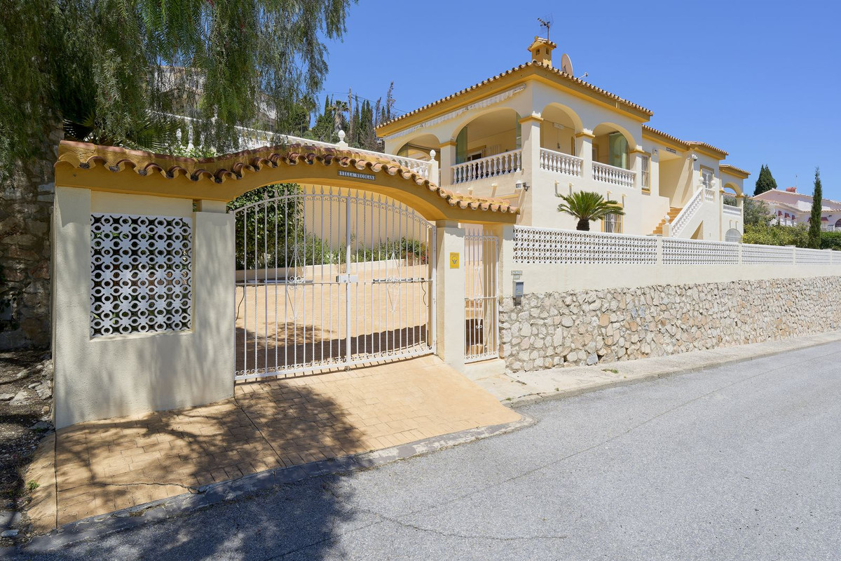 Huis te koop in Benalmadena | 4 slaapkamers H5150032