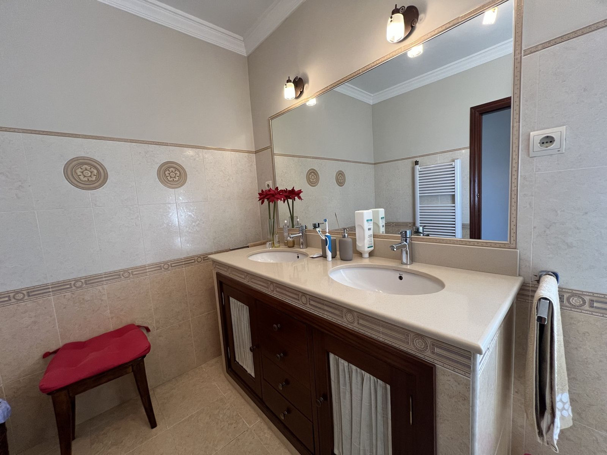Huis te koop in Benalmadena | 5 slaapkamers H5158900