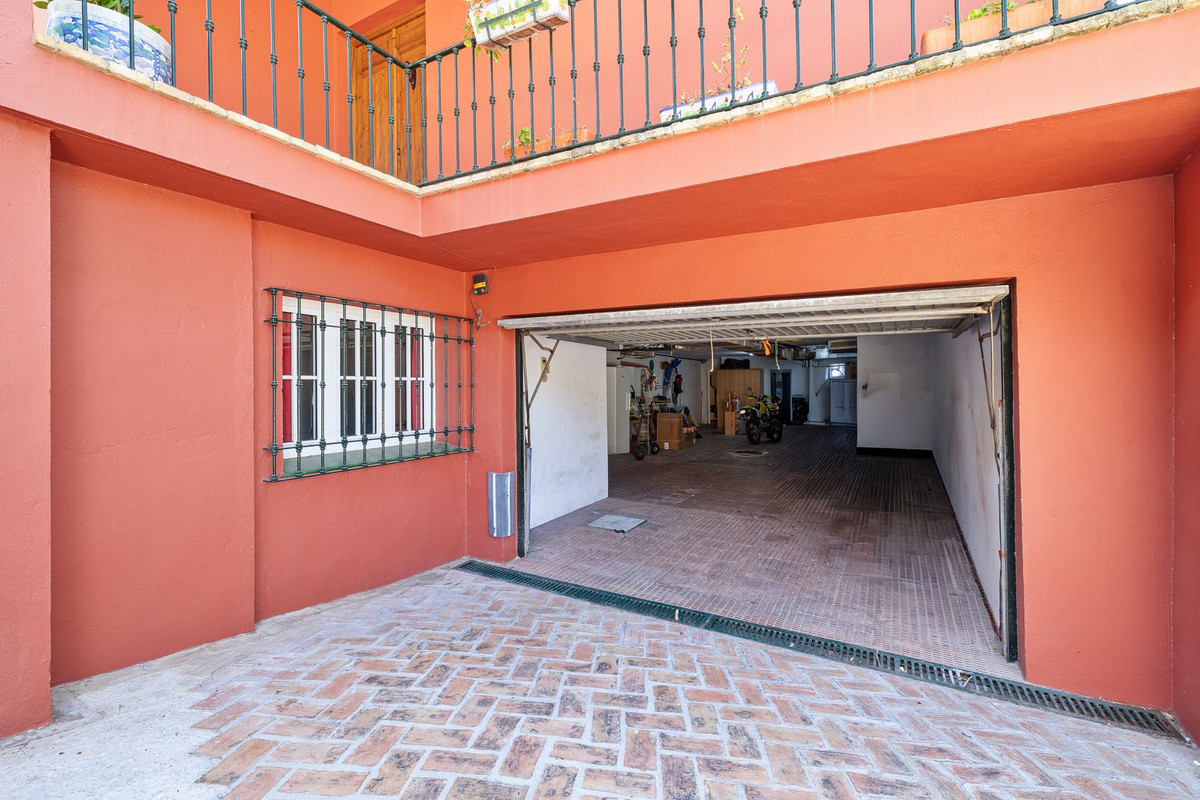 Property main view 36