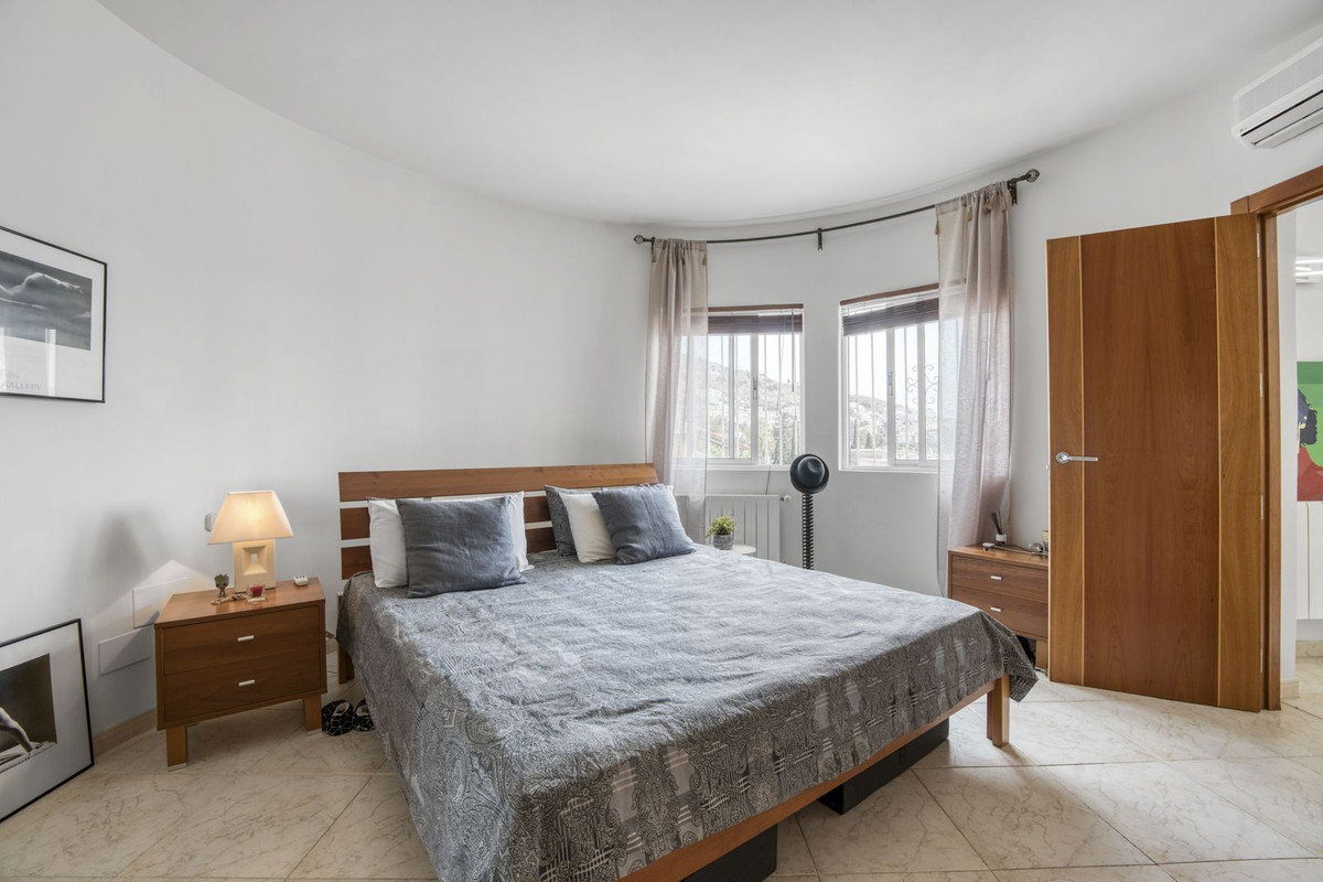 Property main view 40