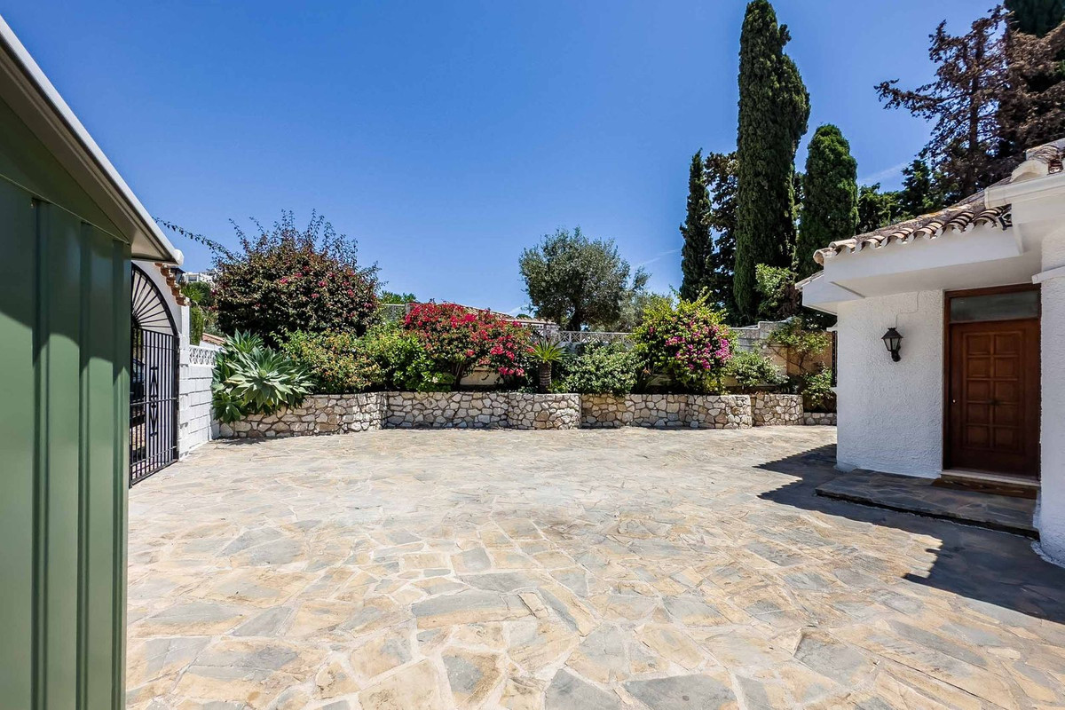 Property main view 40