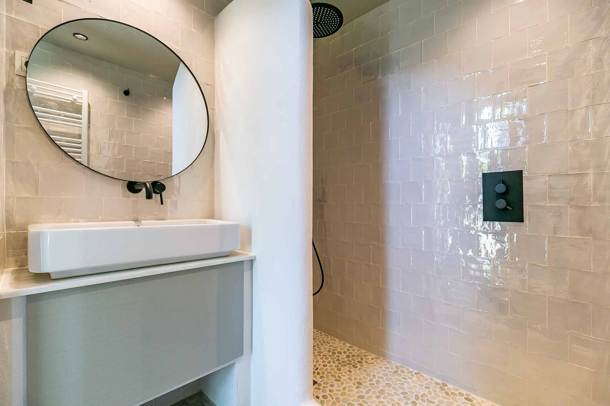 Property main view 130