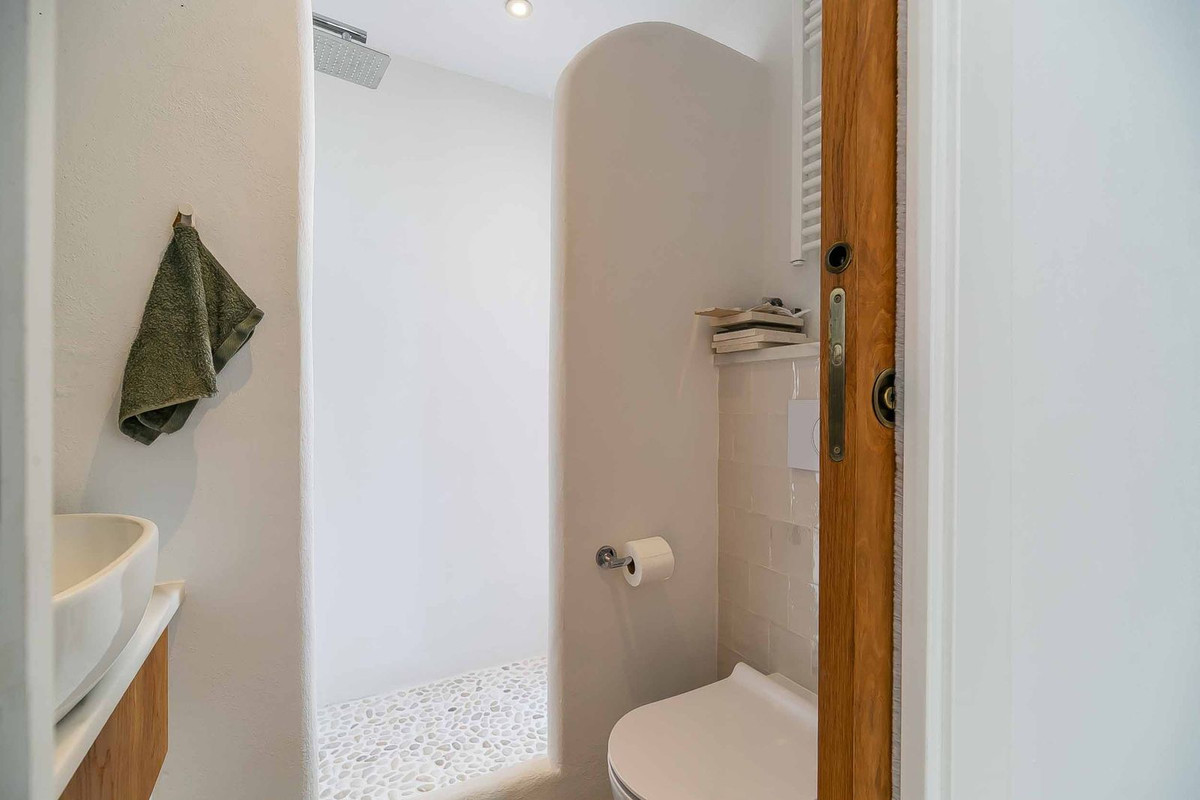 Property main view 77