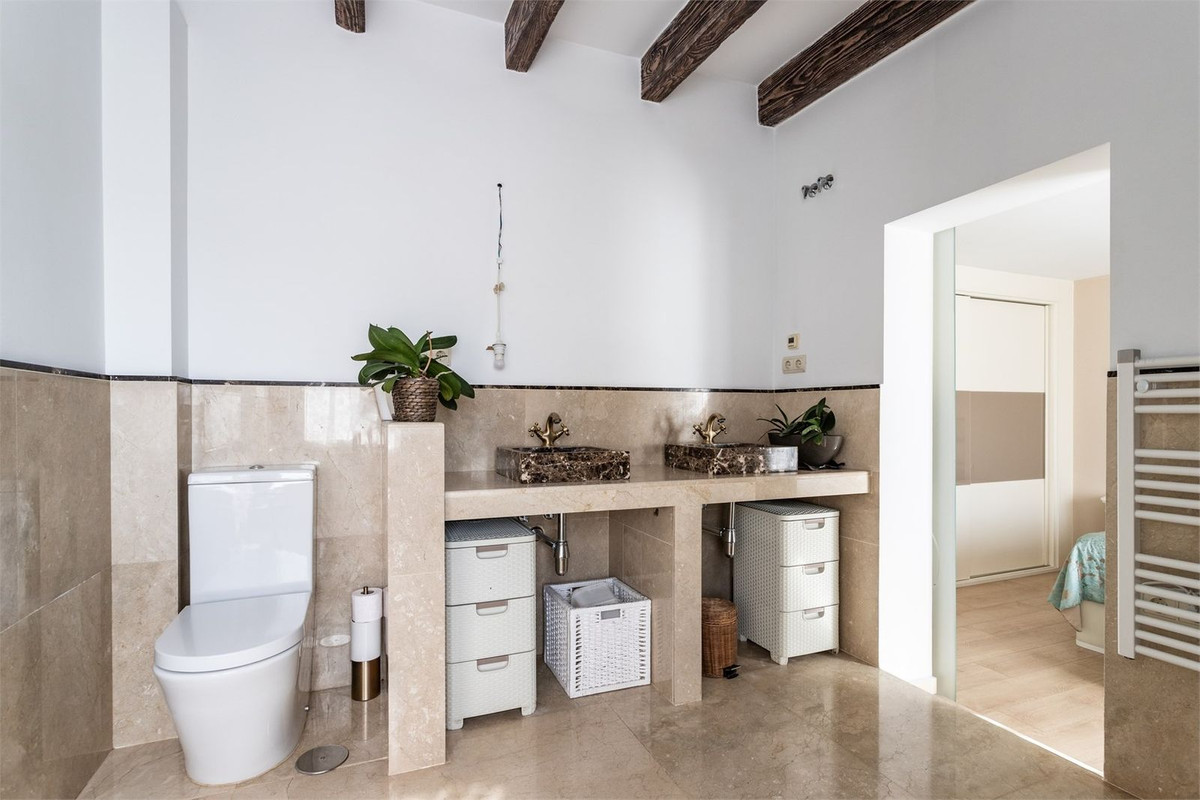 Property main view 18