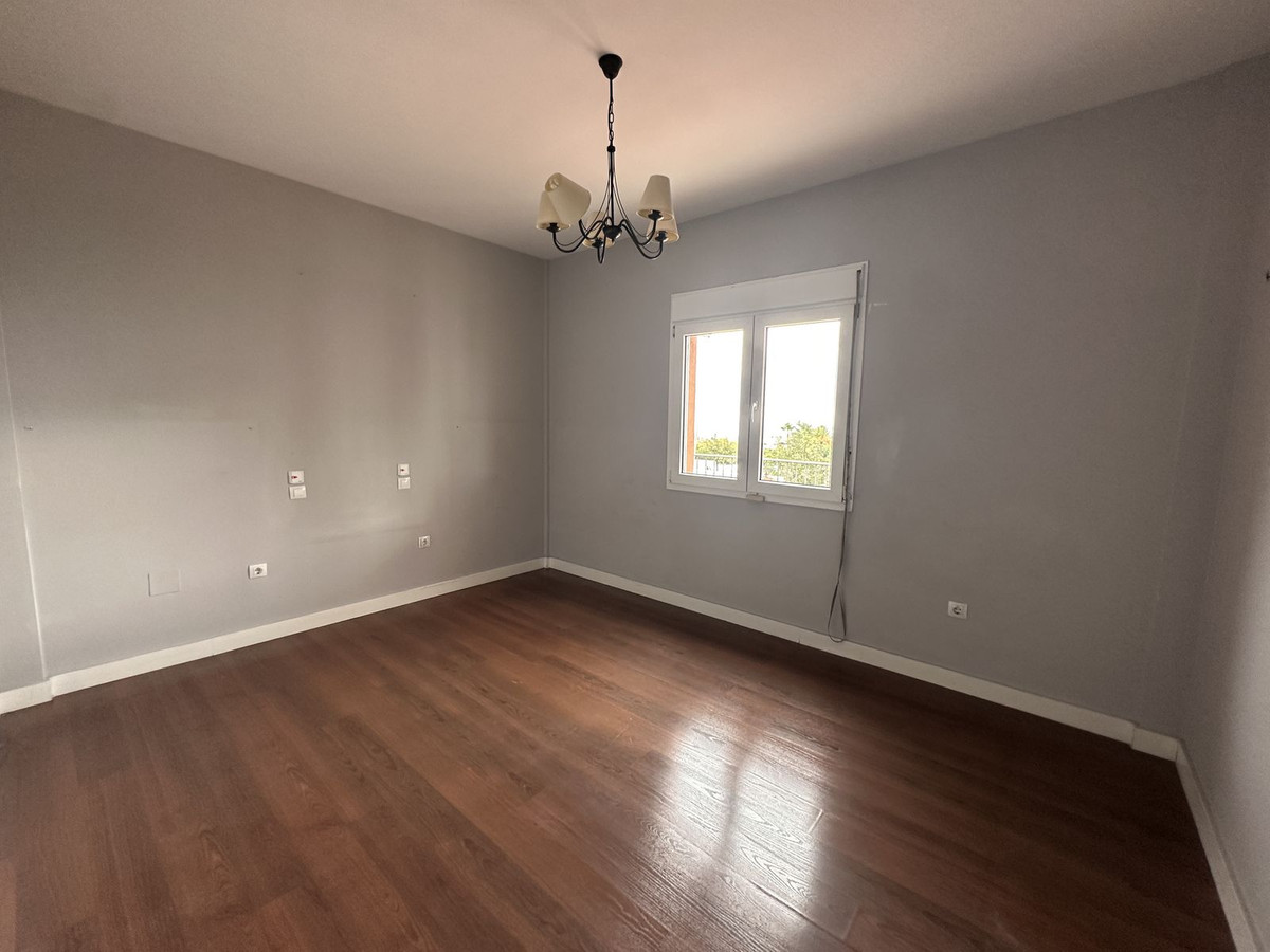 Property main view 44