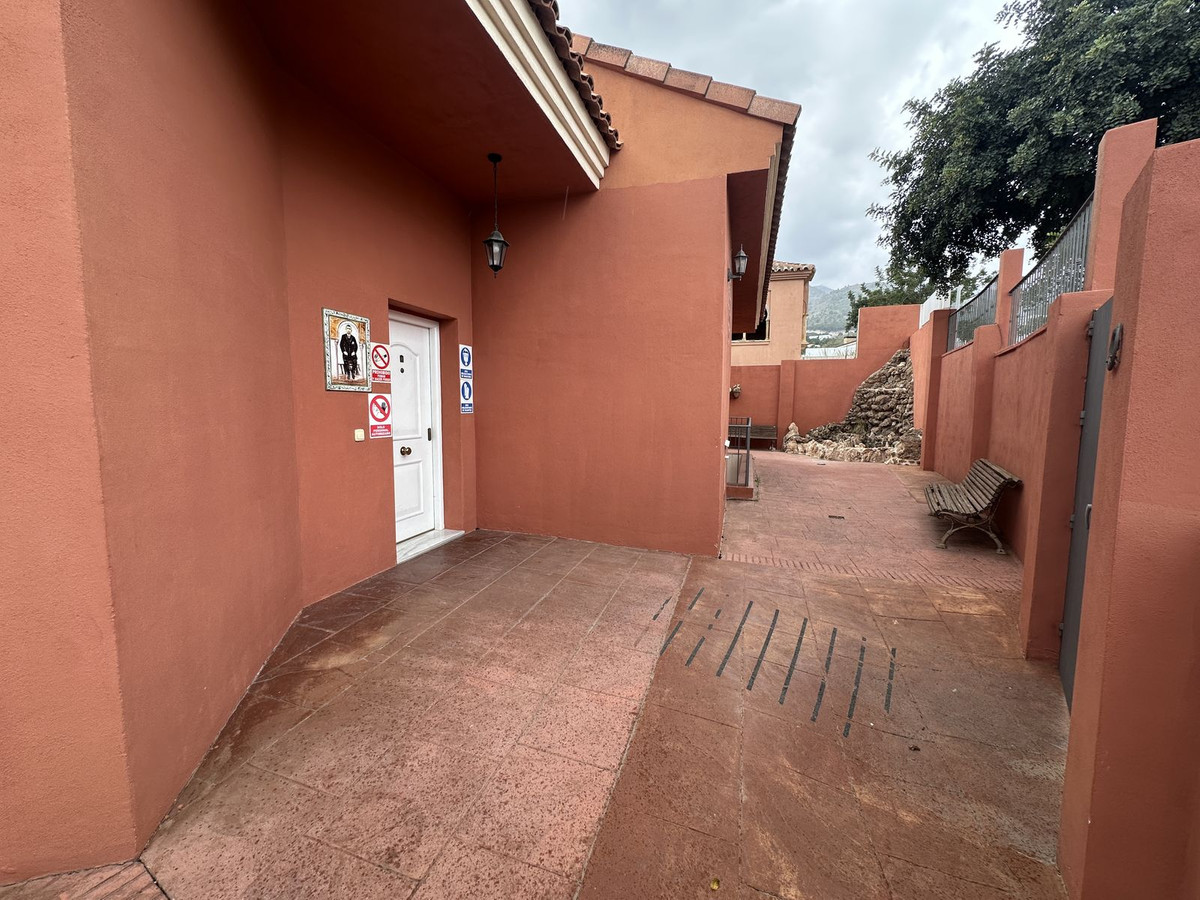 Property main view 50