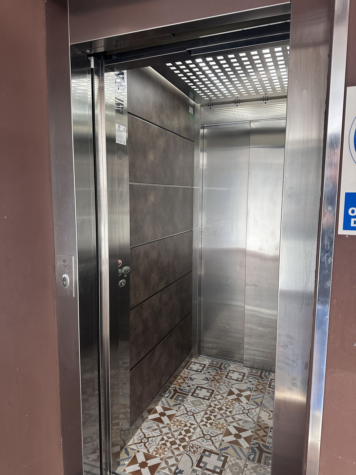 Property main view 54