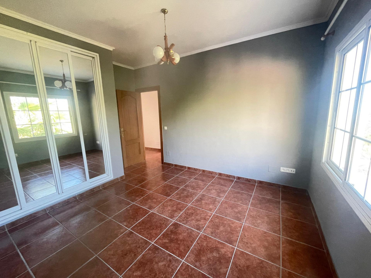 Property main view 40