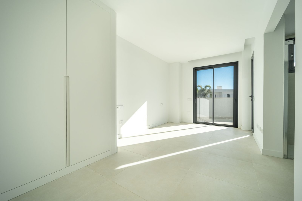 Appartement te koop in Benalmadena | 2 slaapkamers H5264143