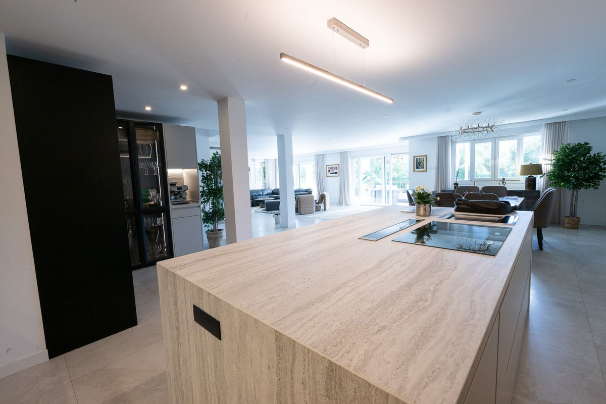 Huis te koop in Benalmadena | 5 slaapkamers H5299822