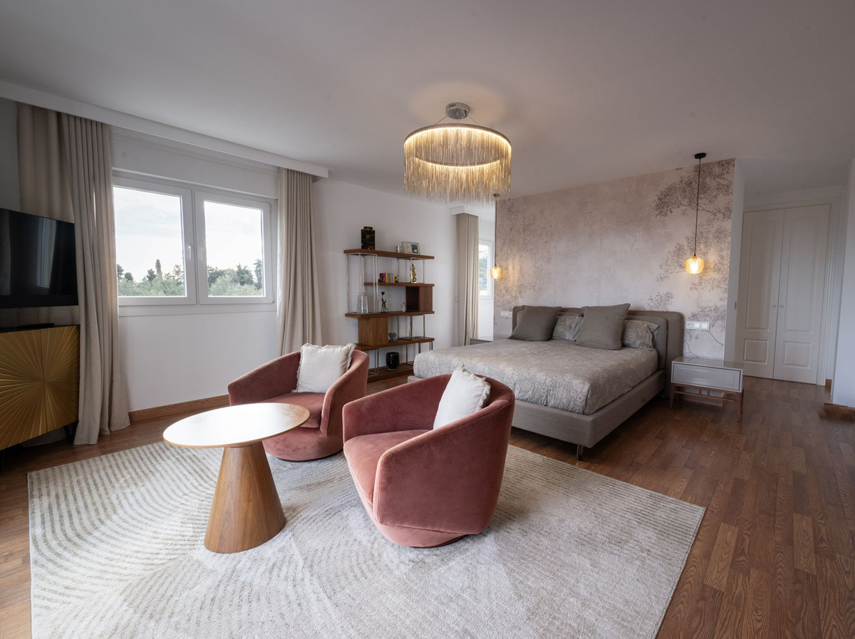 Huis te koop in Benalmadena | 5 slaapkamers H5299822