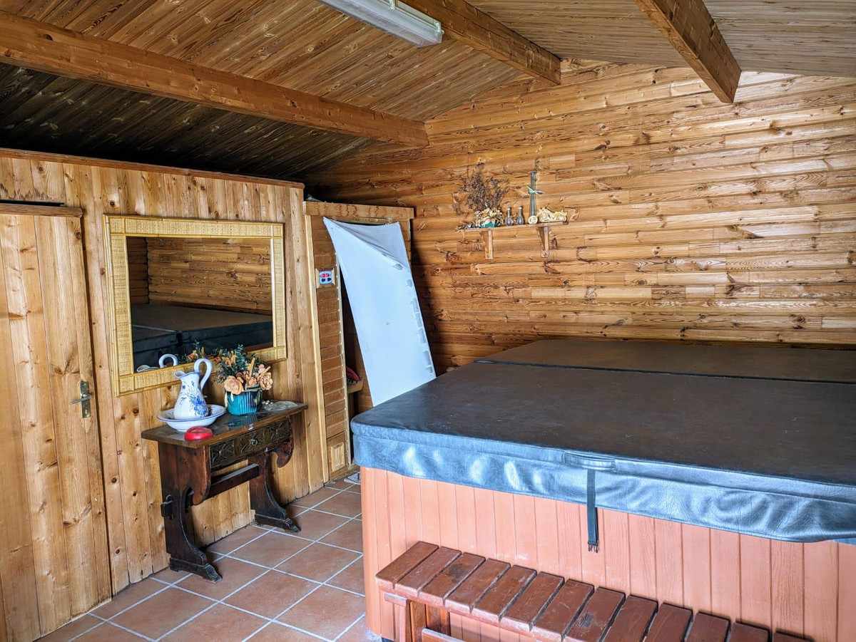 Huis te koop in Benalmadena | 5 slaapkamers H5301289