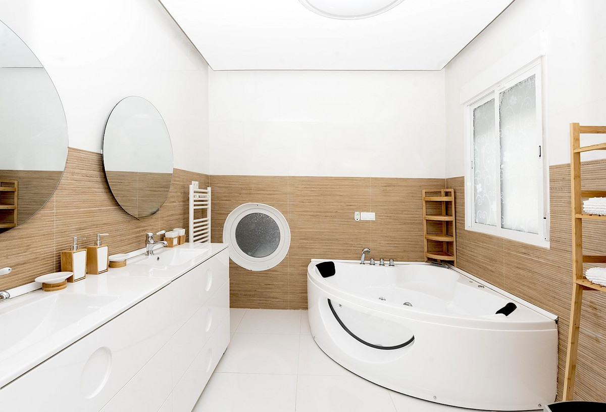 Huis te koop in Benalmadena | 6 slaapkamers H5307061