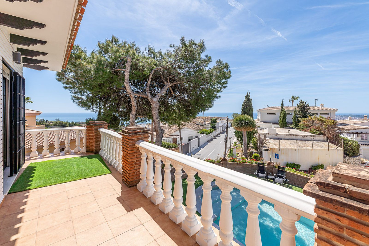 Huis te koop in Benalmadena | 4 slaapkamers H5309992