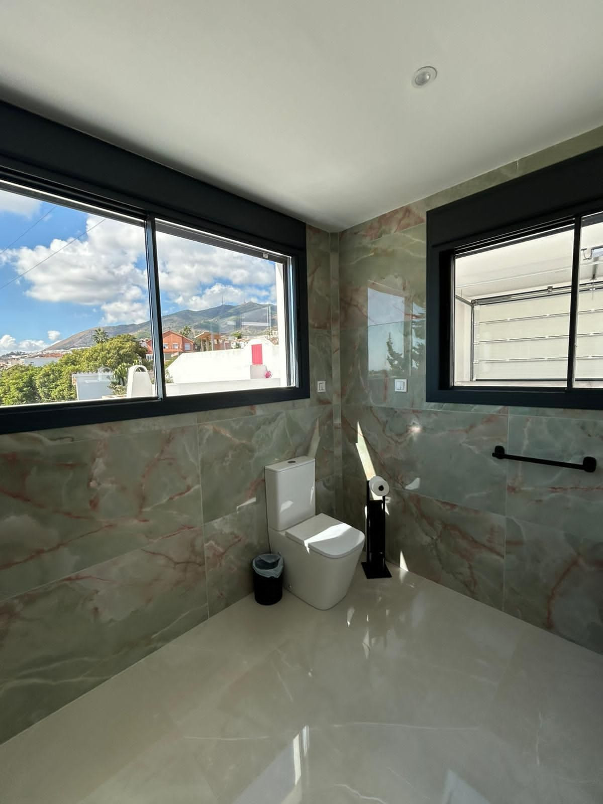 Huis te koop in Benalmadena | 4 slaapkamers H5346532