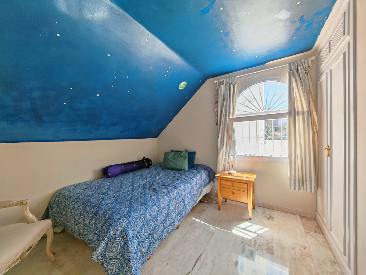 Huis te koop in Benalmadena | 5 slaapkamers H5348899