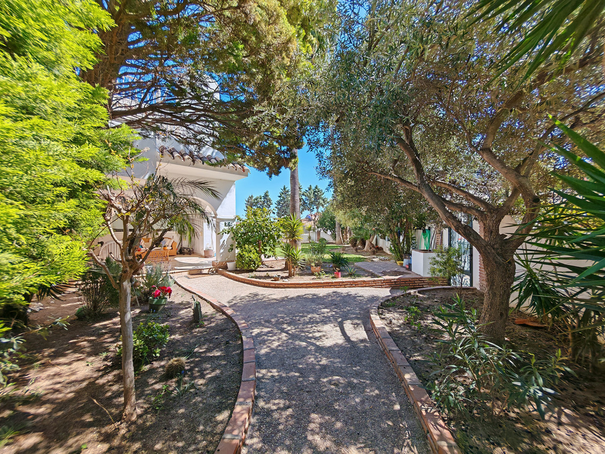 Huis te koop in Benalmadena | 5 slaapkamers H5348899