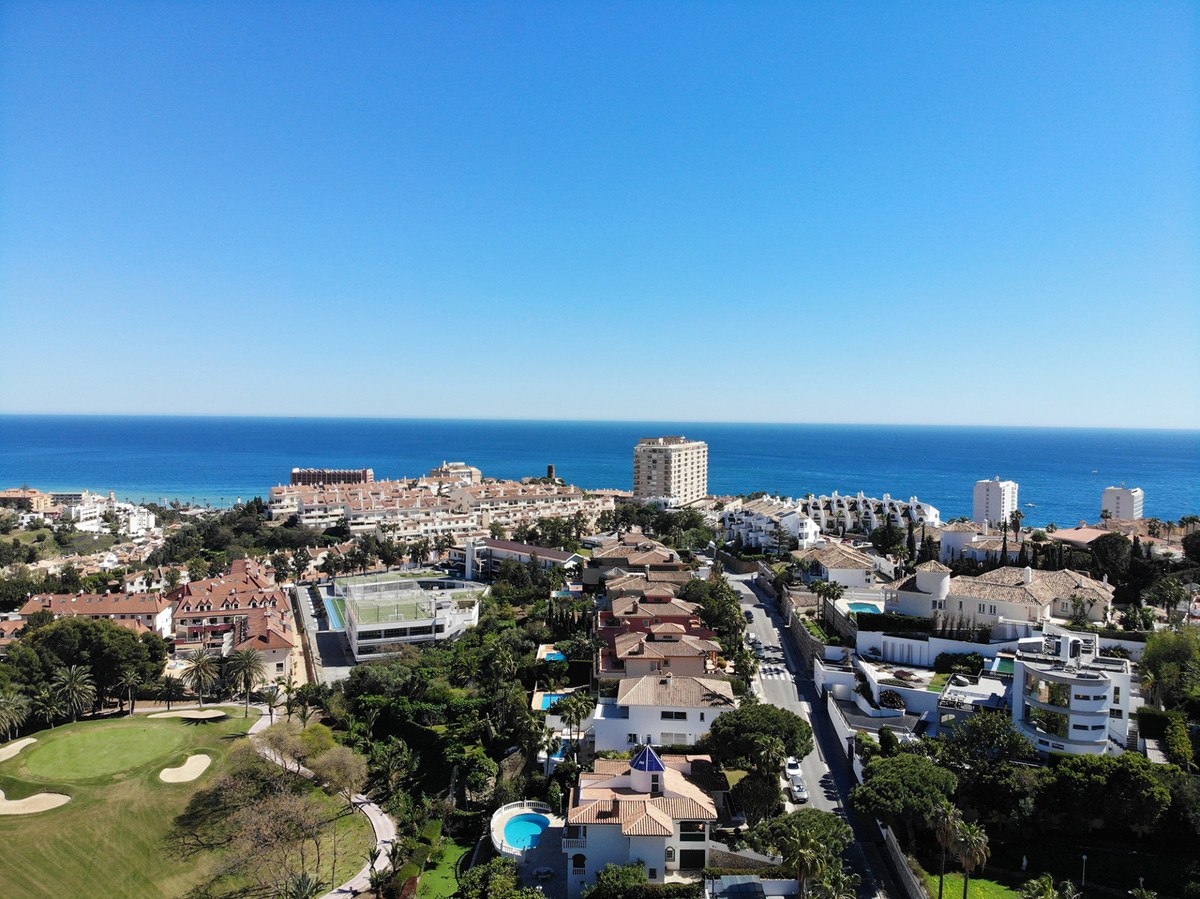 Huis te koop in Benalmadena | 5 slaapkamers H5348899