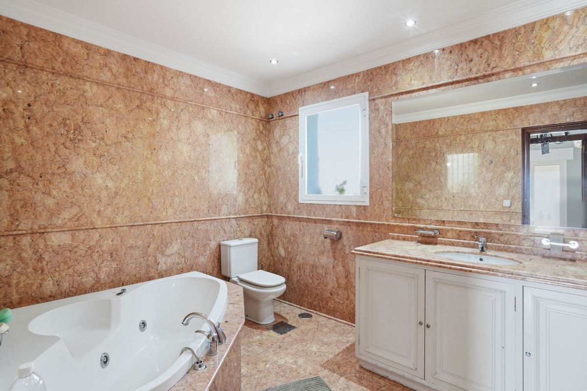 Huis te koop in Benalmadena | 6 slaapkamers H5362723