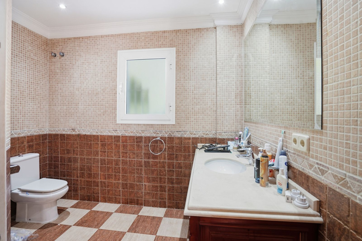 Huis te koop in Benalmadena | 6 slaapkamers H5362723
