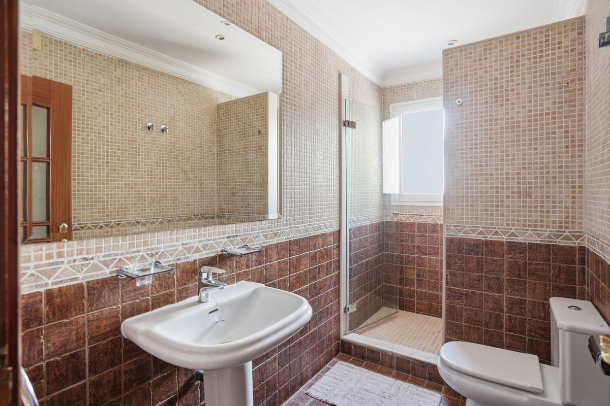 Huis te koop in Benalmadena | 6 slaapkamers H5362723
