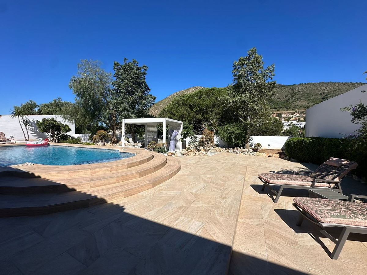 Huis te koop in Benalmadena | 4 slaapkamers H5364040