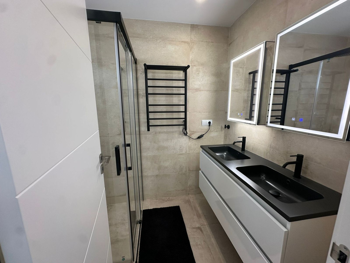 Huis te koop in Benalmadena | 4 slaapkamers H5364040