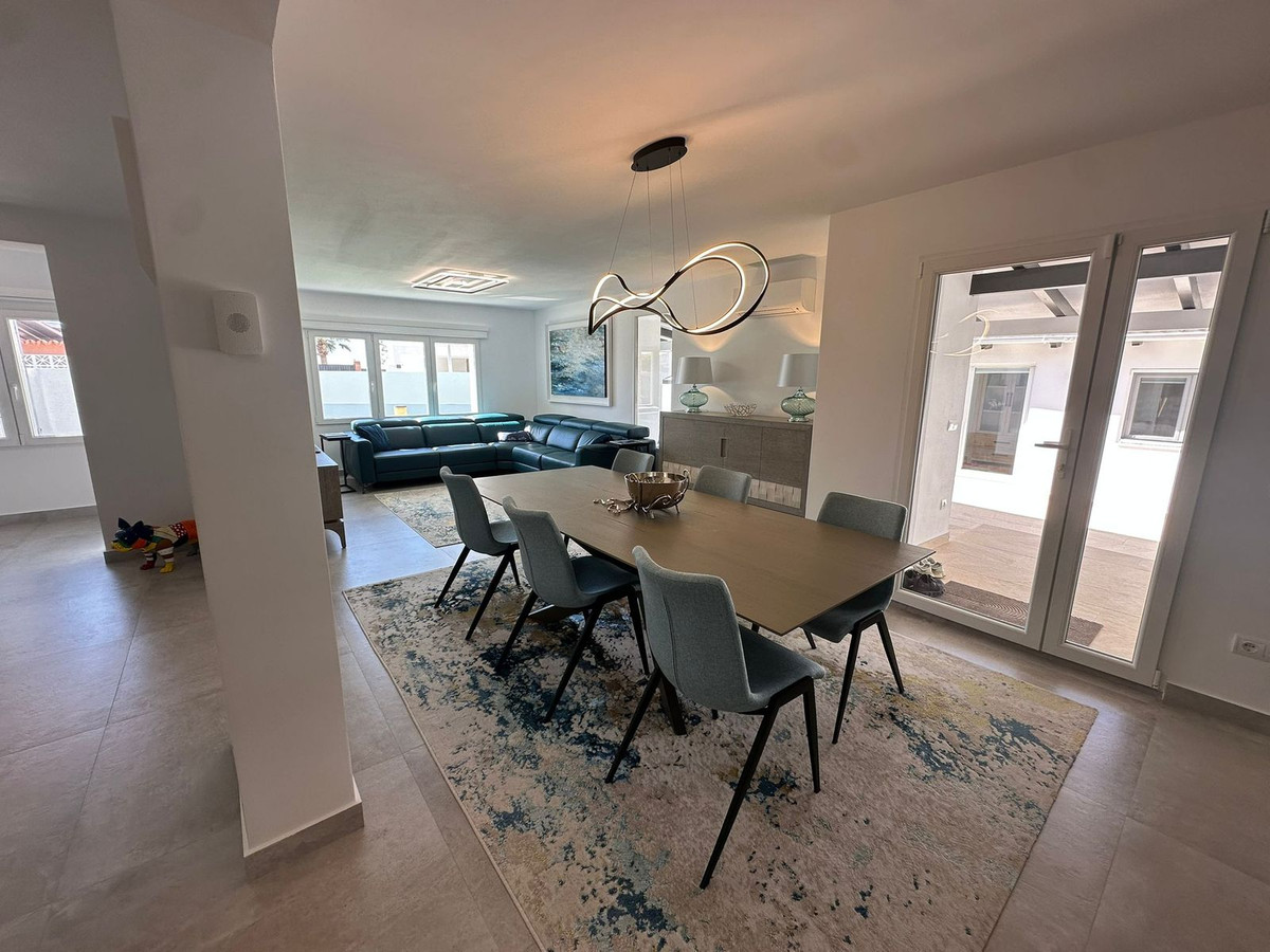 Huis te koop in Benalmadena | 4 slaapkamers H5364040