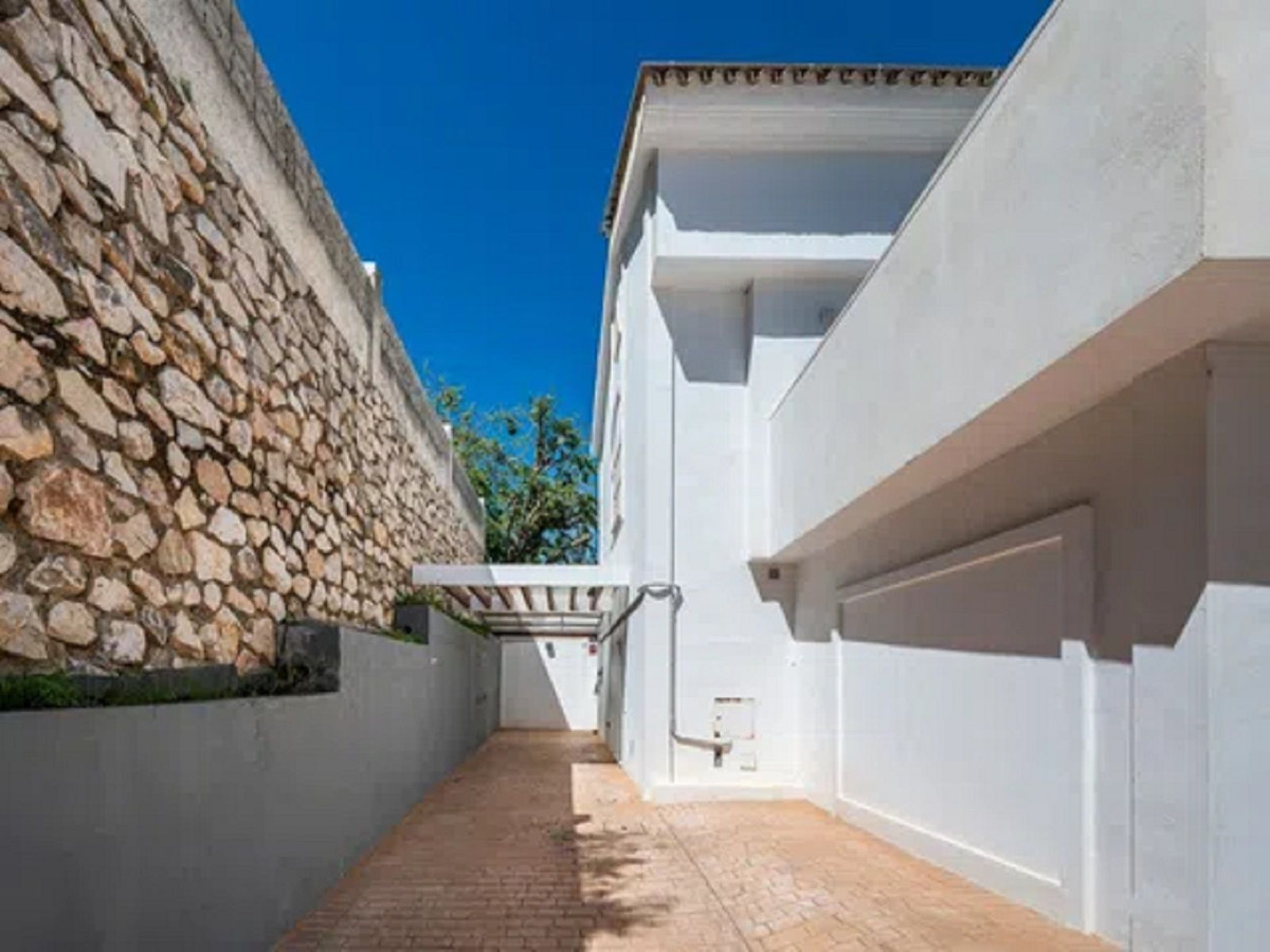 Property main view 18