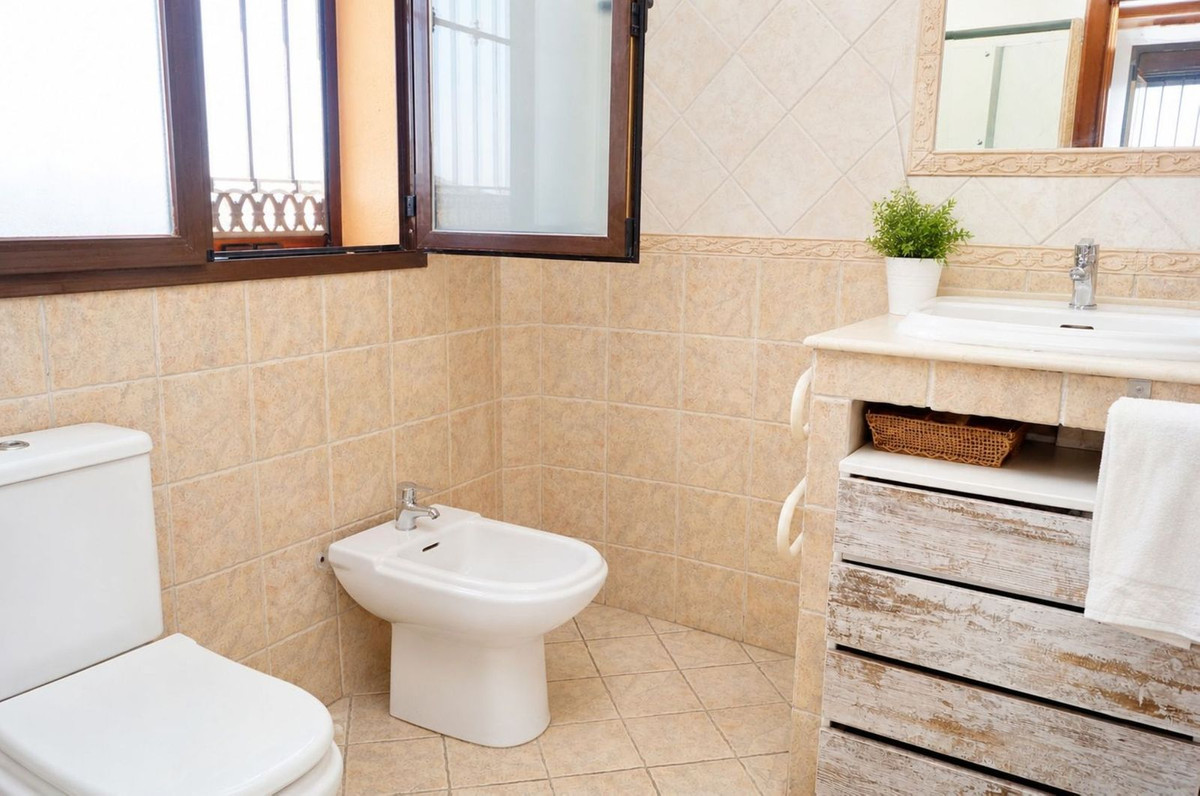 Huis te koop in Benalmadena | 4 slaapkamers H5374528