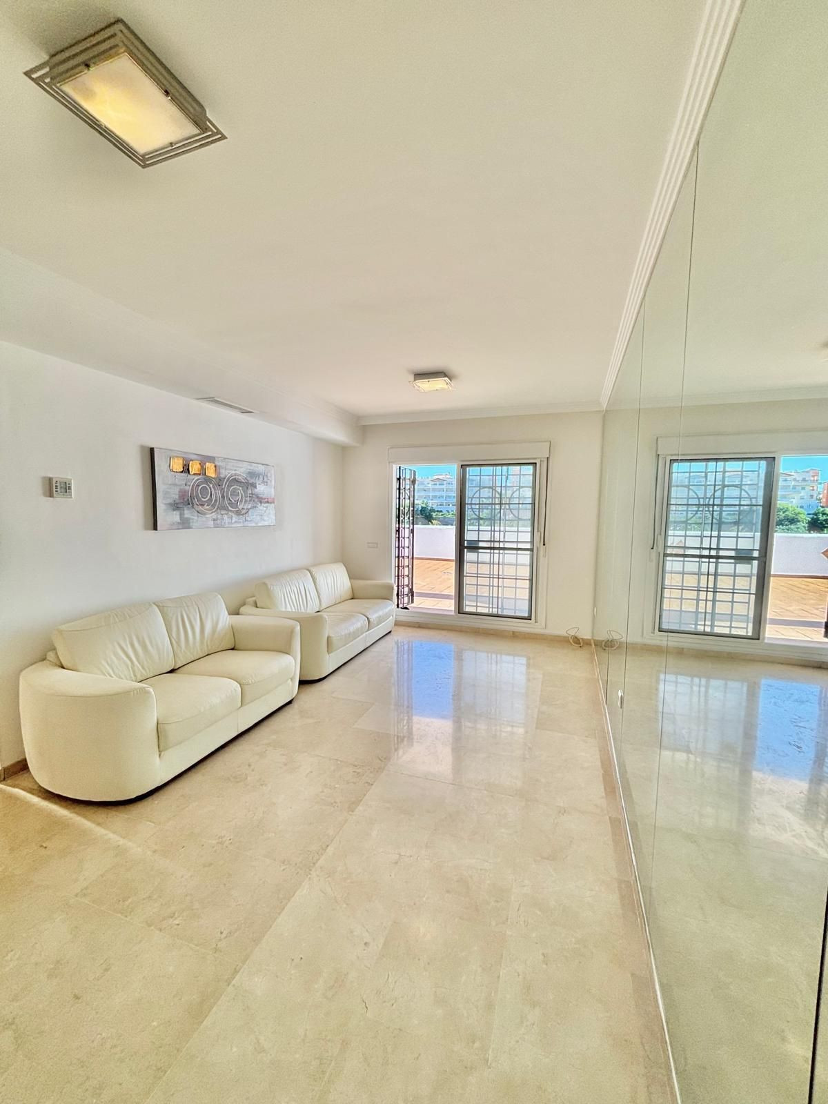Appartement te koop in Benalmadena | 2 slaapkamers H5384449