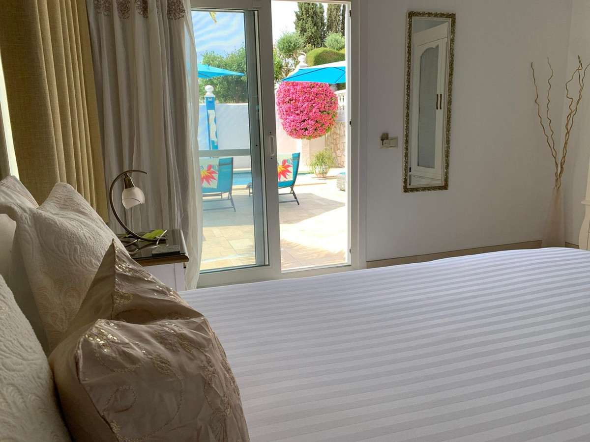 Huis te koop in Benalmadena | 4 slaapkamers H5402734