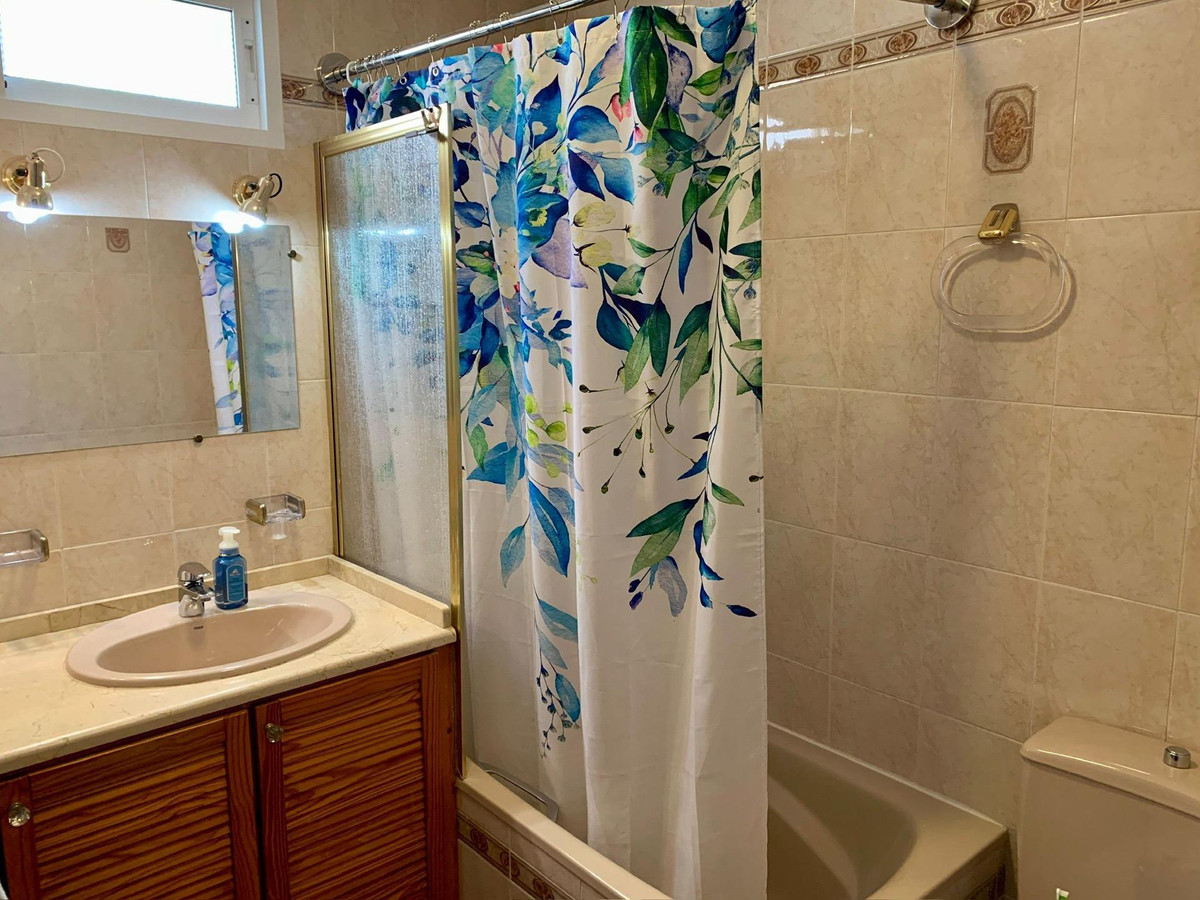 Huis te koop in Benalmadena | 4 slaapkamers H5402734