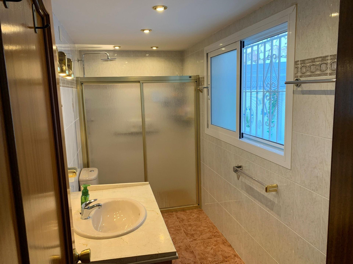 Huis te koop in Benalmadena | 4 slaapkamers H5402734