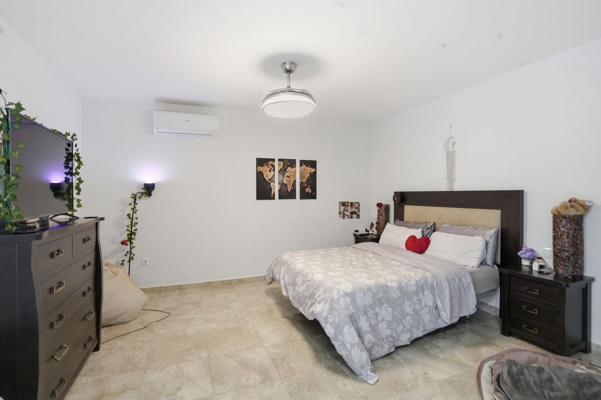 Property main view 42
