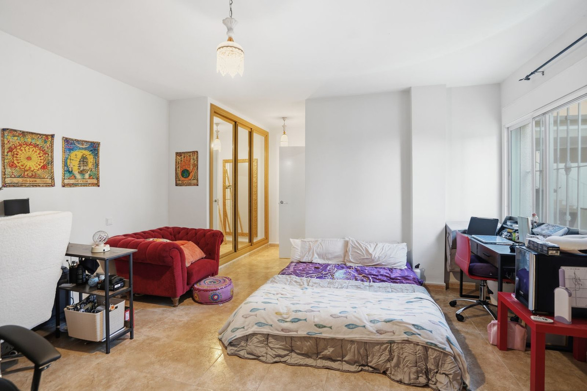 Property main view 46