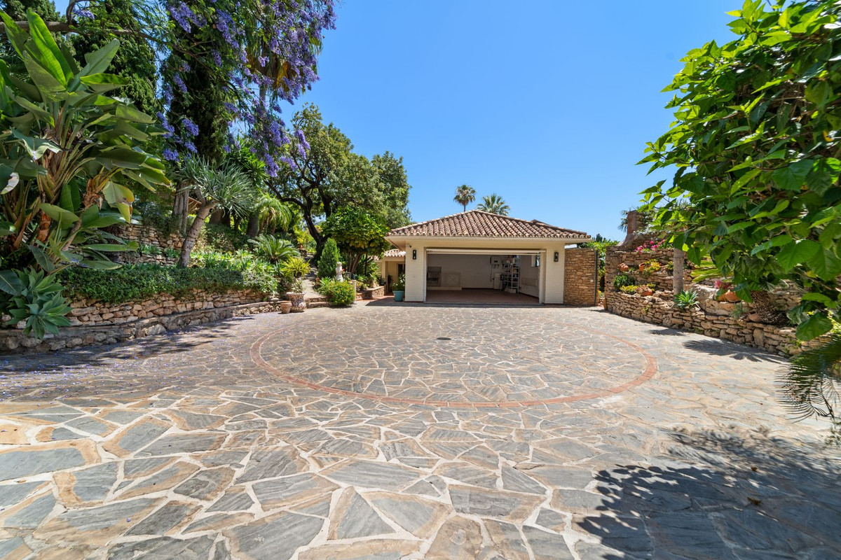 Huis te koop in Benalmadena | 8 slaapkamers H5411632