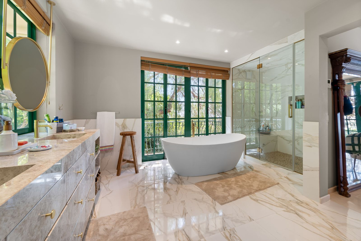 Huis te koop in Benalmadena | 8 slaapkamers H5411632