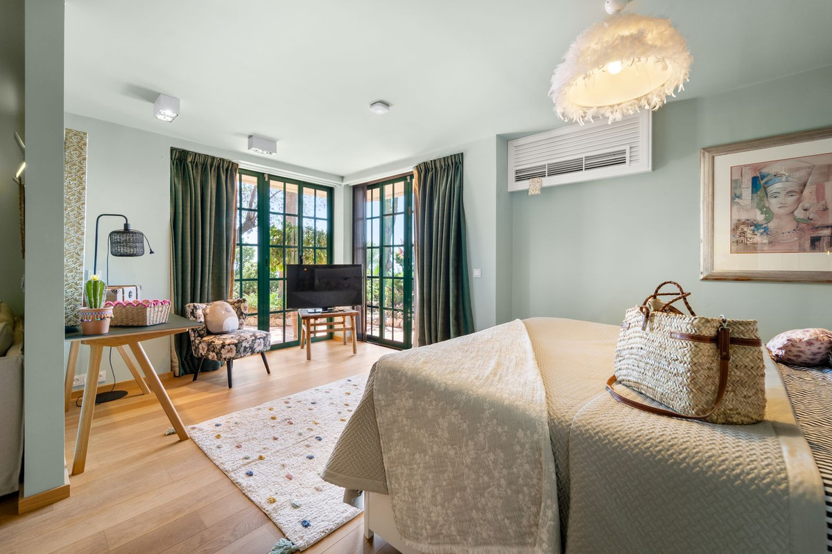 Huis te koop in Benalmadena | 8 slaapkamers H5411632