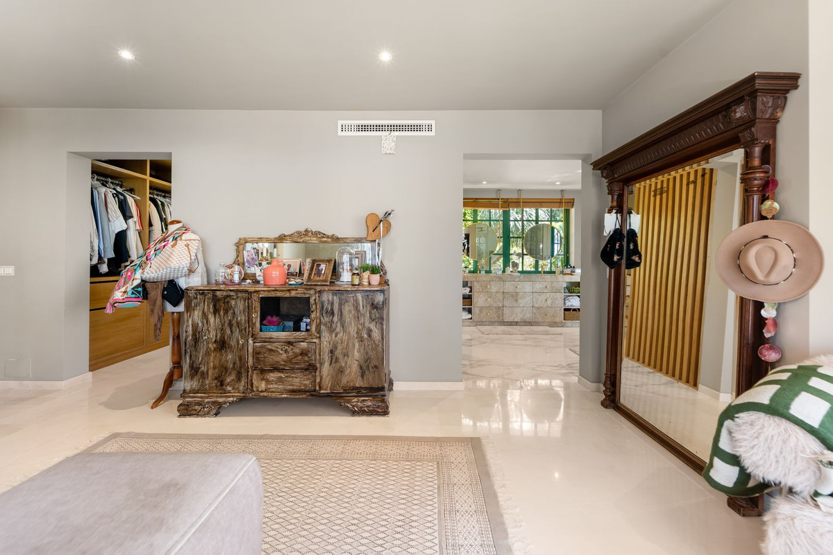 Huis te koop in Benalmadena | 8 slaapkamers H5411632