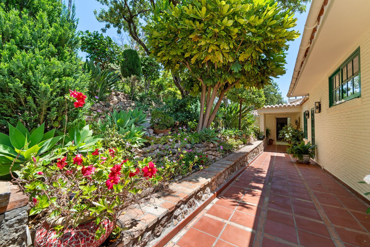 Huis te koop in Benalmadena | 8 slaapkamers H5411632