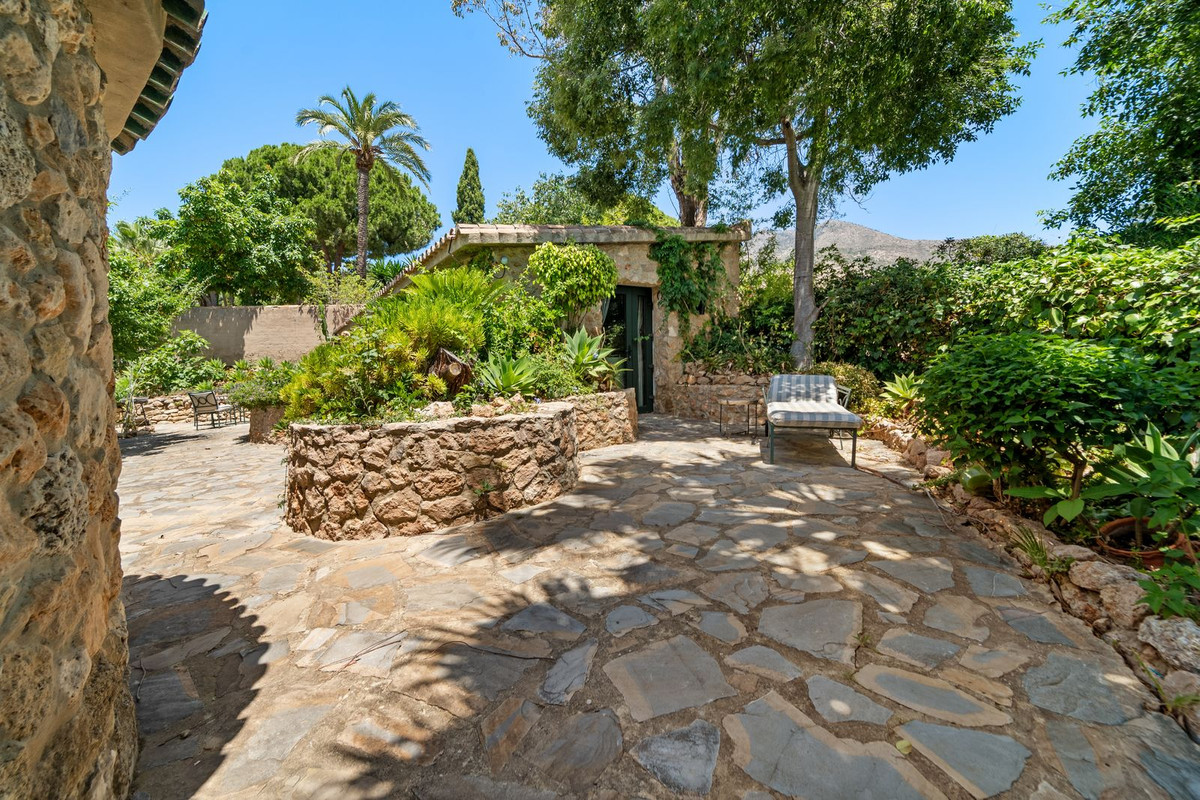 Huis te koop in Benalmadena | 8 slaapkamers H5411632