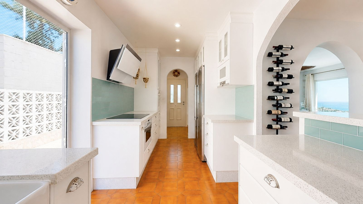 Huis te koop in Benalmadena | 4 slaapkamers H5442211