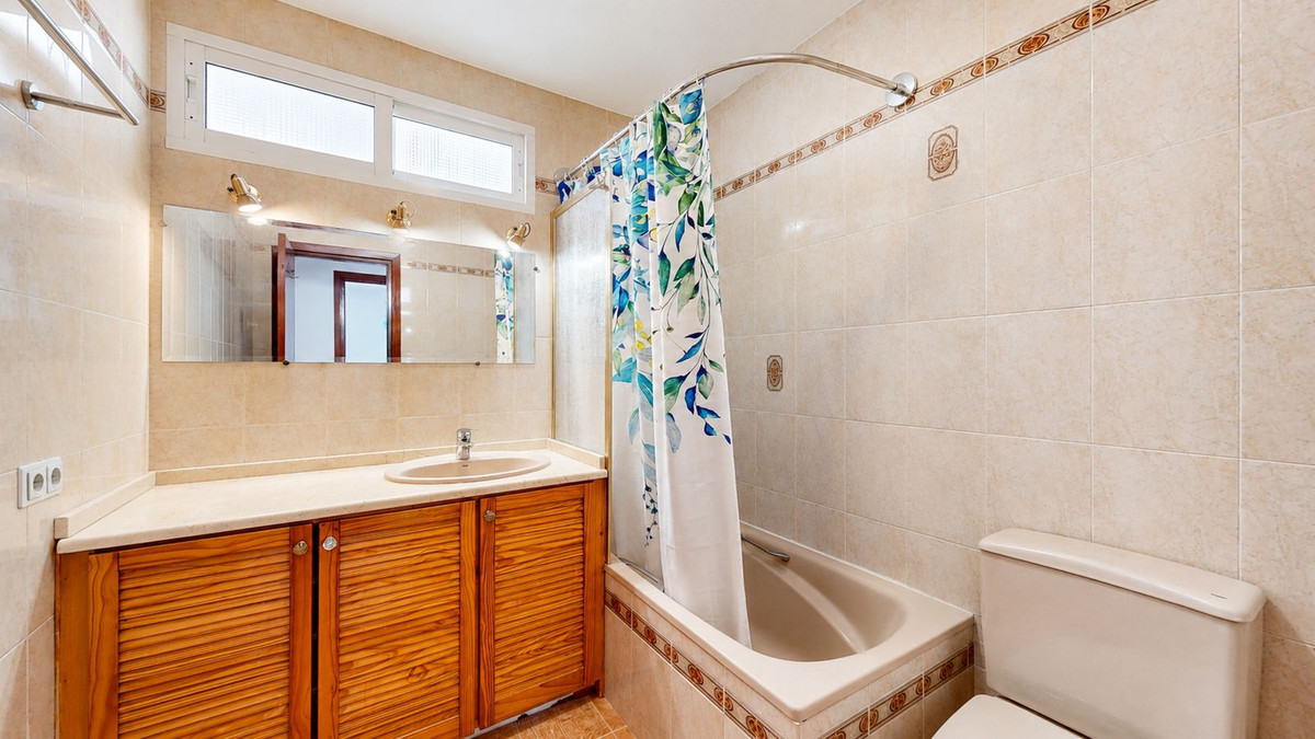 Huis te koop in Benalmadena | 4 slaapkamers H5442211