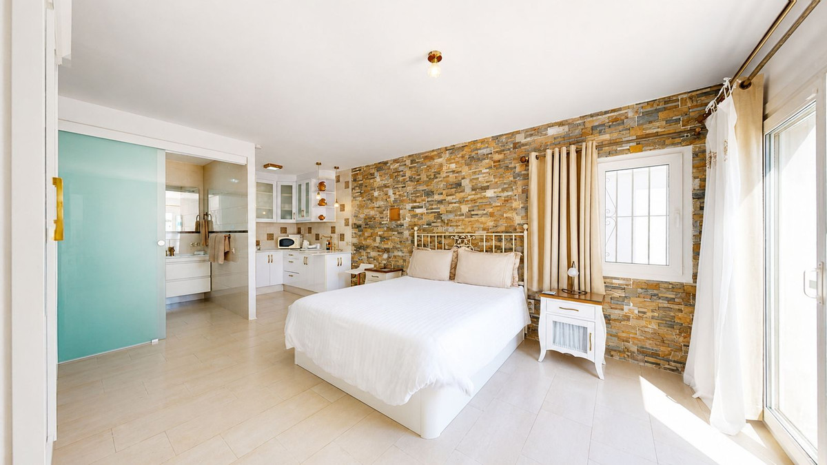 Huis te koop in Benalmadena | 4 slaapkamers H5442211