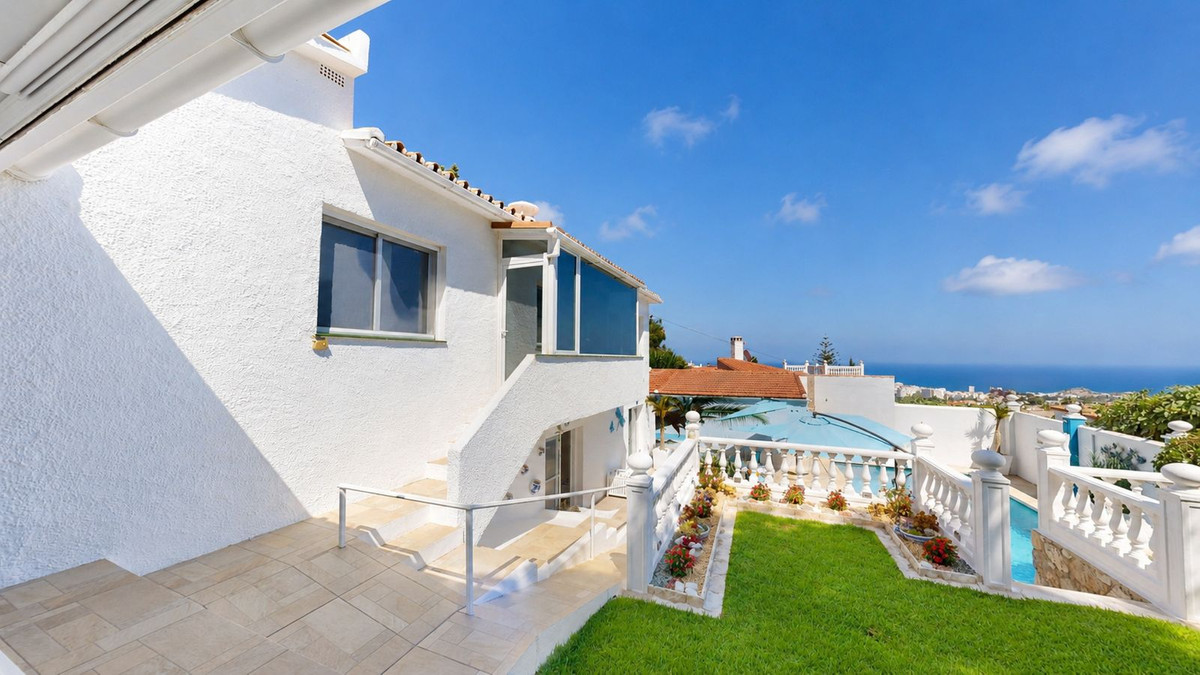Huis te koop in Benalmadena | 4 slaapkamers H5442211